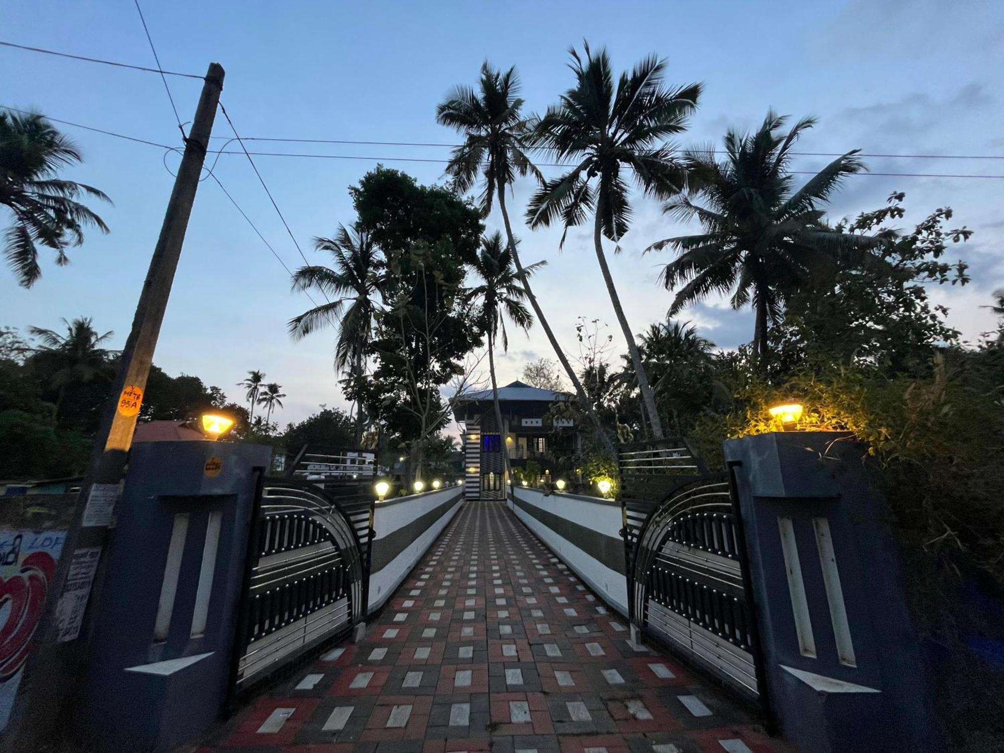 Costal Elegance * Varkala