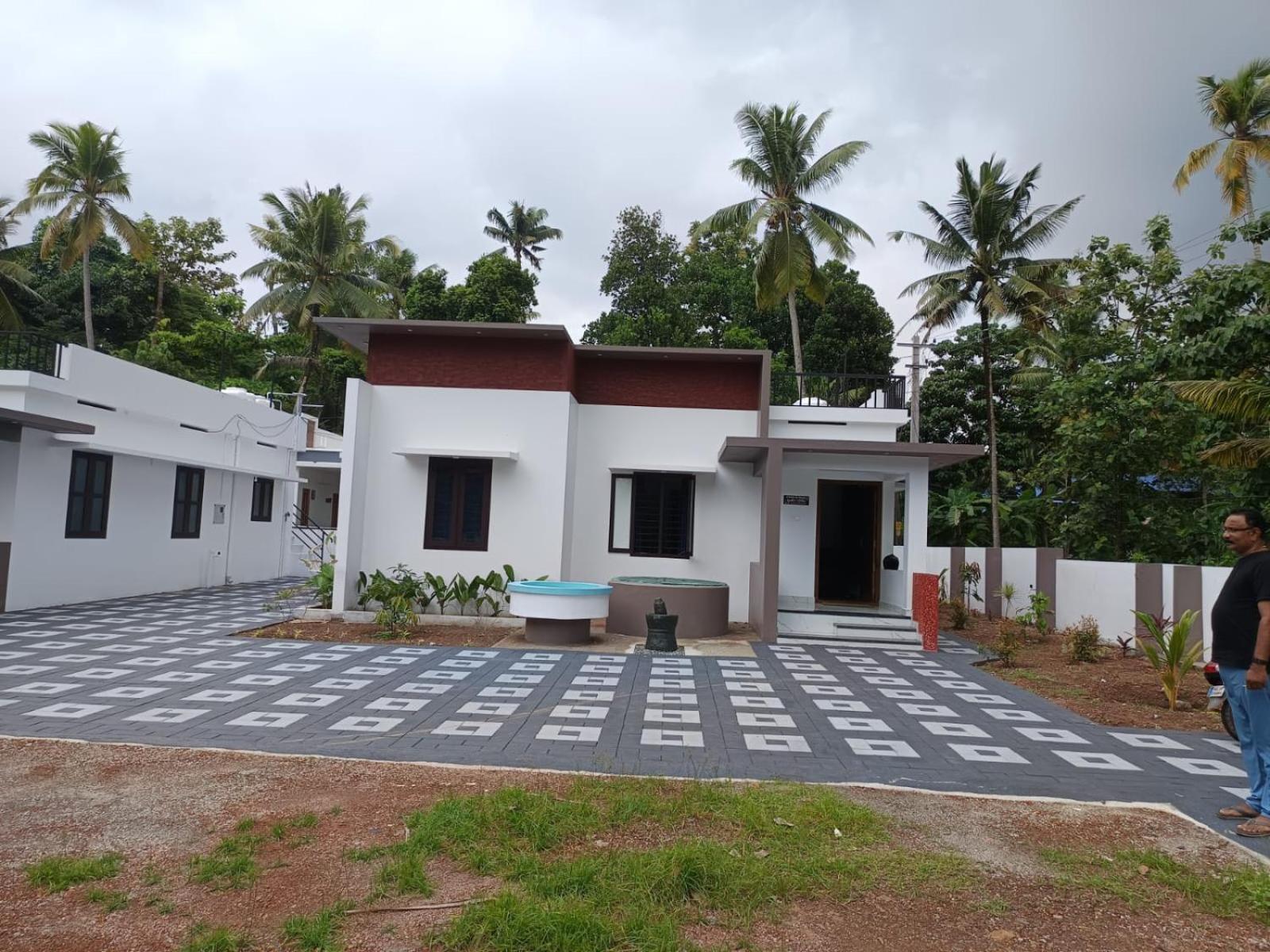 Apartment Aadhi Varkala
