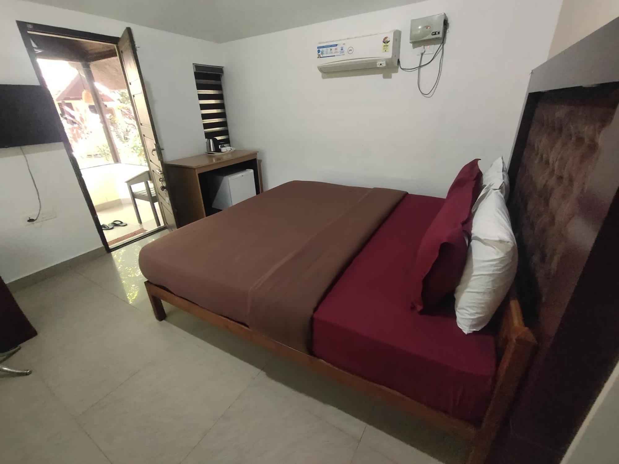 Savithri Villa Varkala