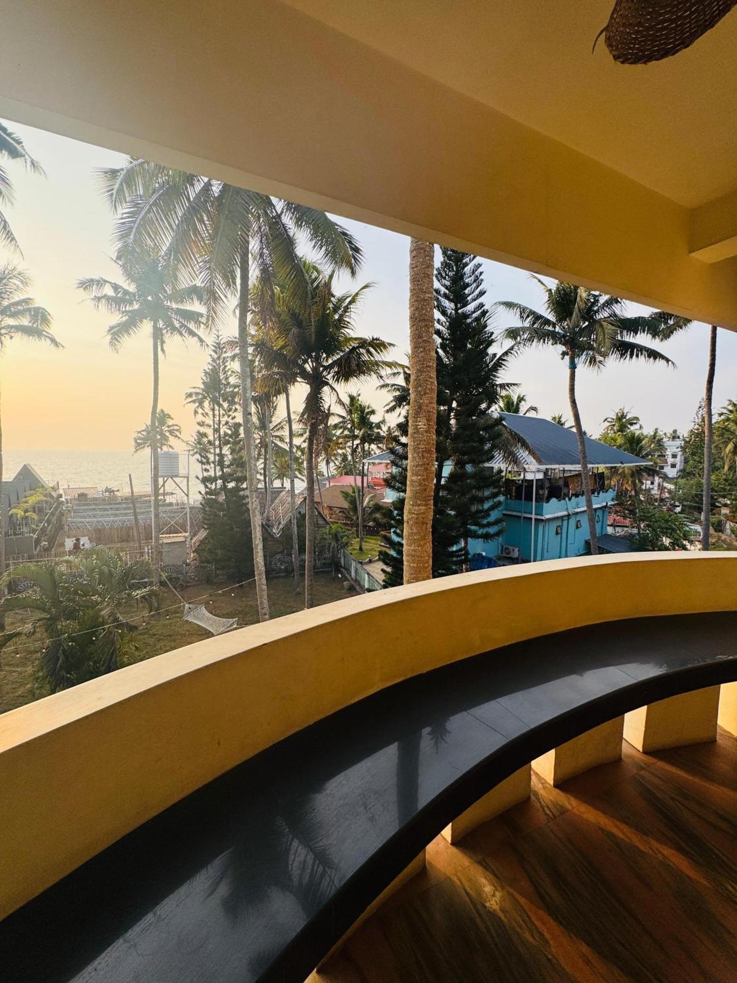 View Balcony By Hello *