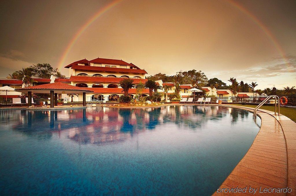 Resort Gateway