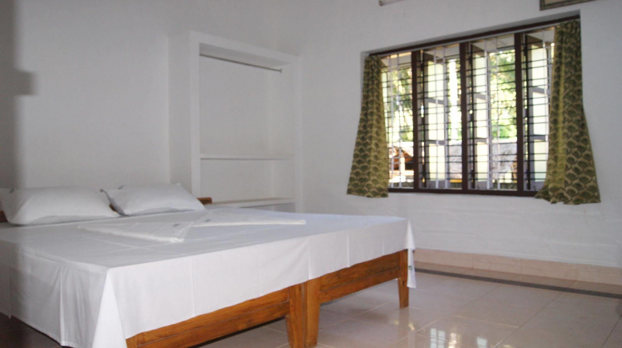 Varkala Villas Homestay *