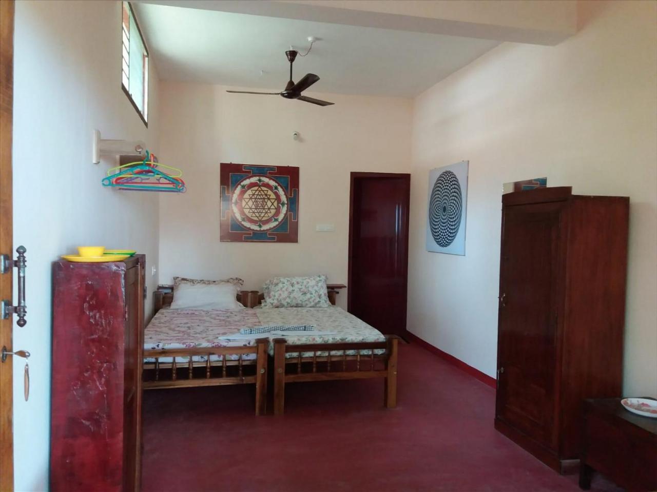 Resort Sukriti Varkala