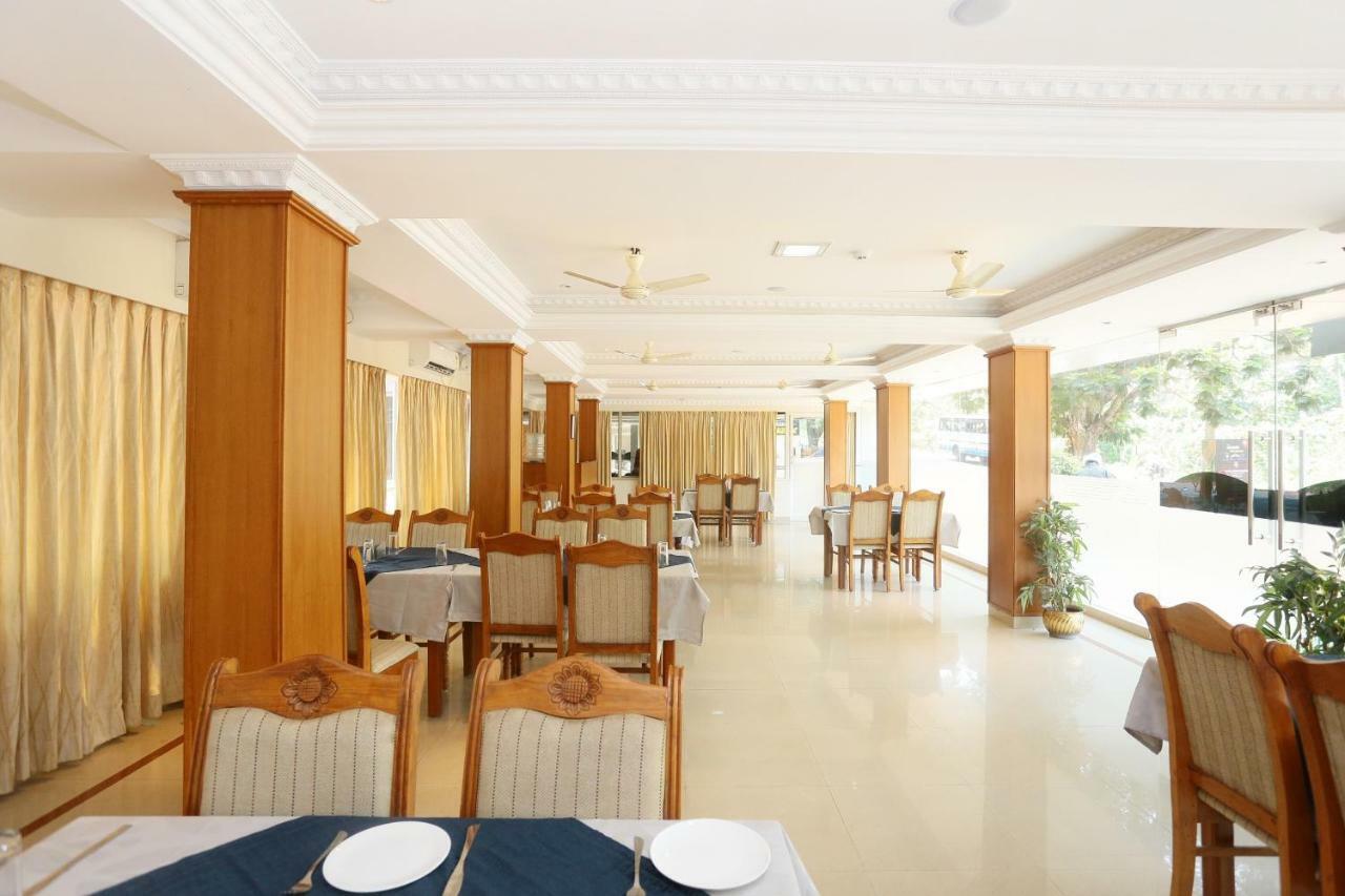 Capital O 37346 Asliyya Grande Hotel 3*