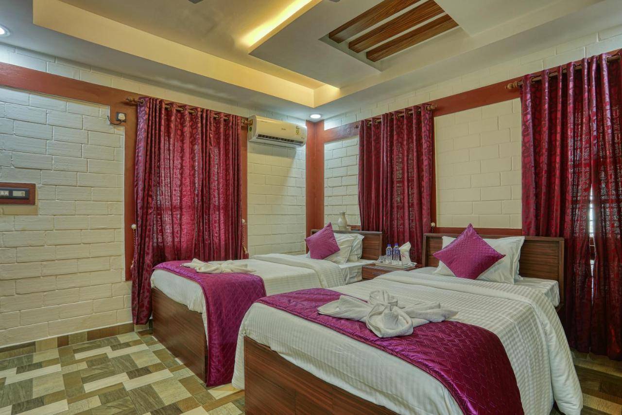 Leisure Valley Resort Varkala