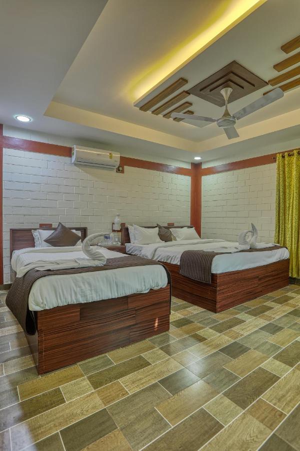 Leisure Valley Resort Varkala